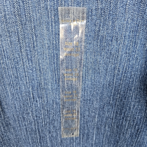 Nine West Marianna Straight LegStretch Jeans - Dark Wash - Size 18/33 - Picture 10 of 10